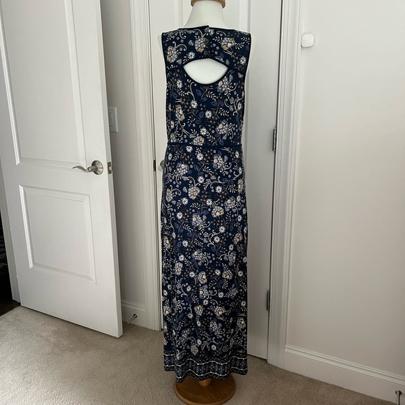 Navy paisley-esque pattern, Maxi, M Tall, Dress - Picture 2 of 9